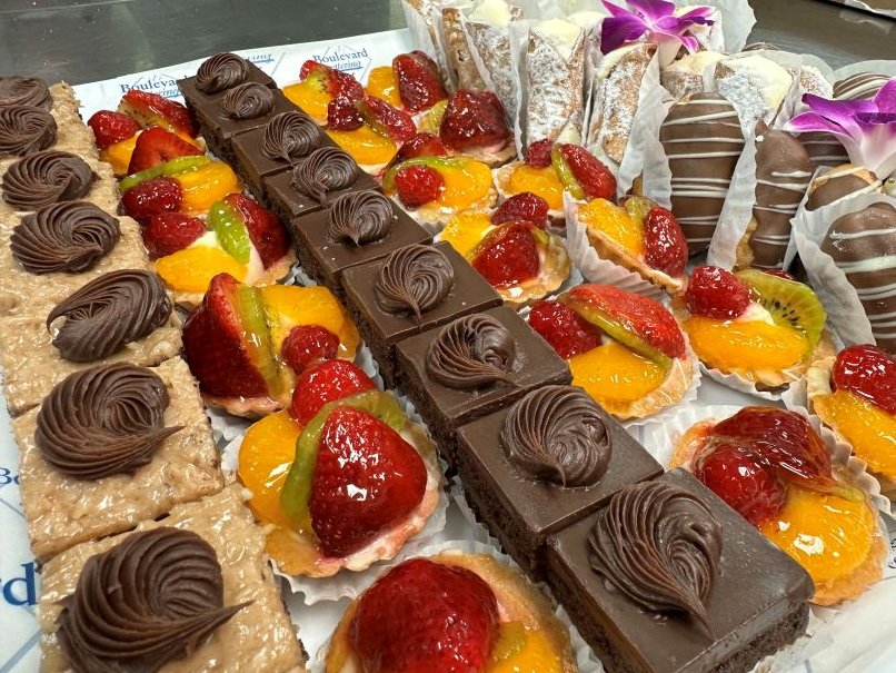 catered food 46 thumbnail